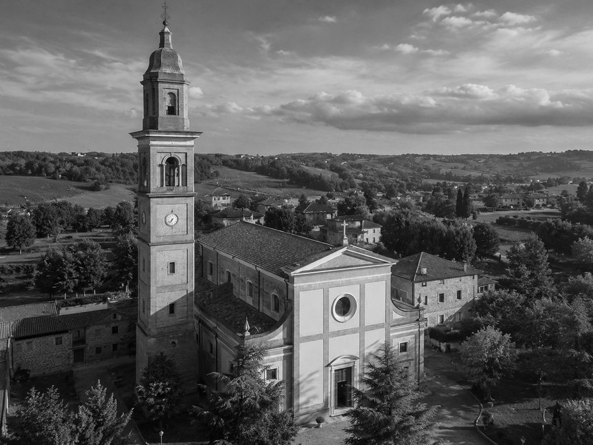 La chiesa e il campanile di Solignano Nuovo